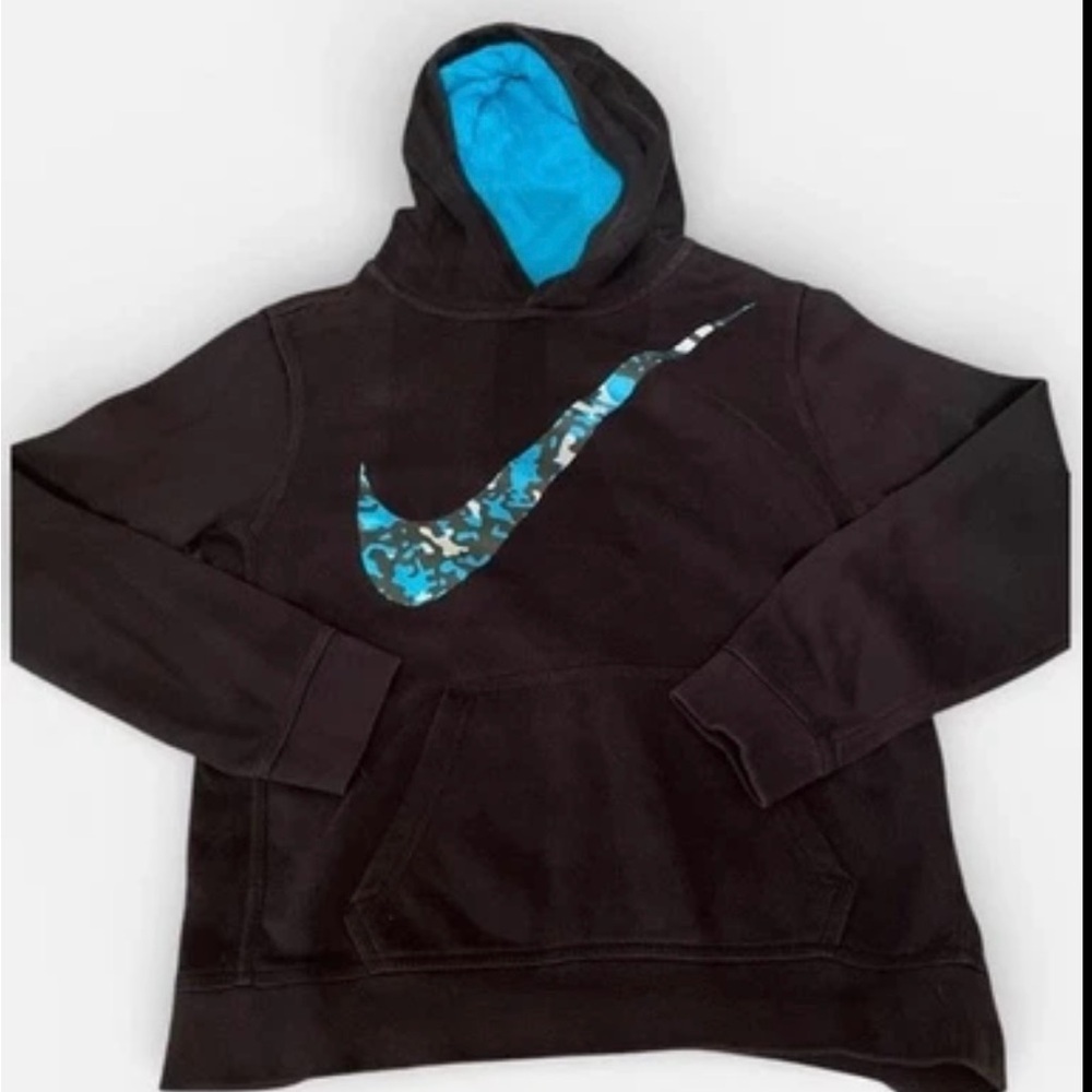 Nike Dri-FIT Get Fit Women's Graphic Hoodie